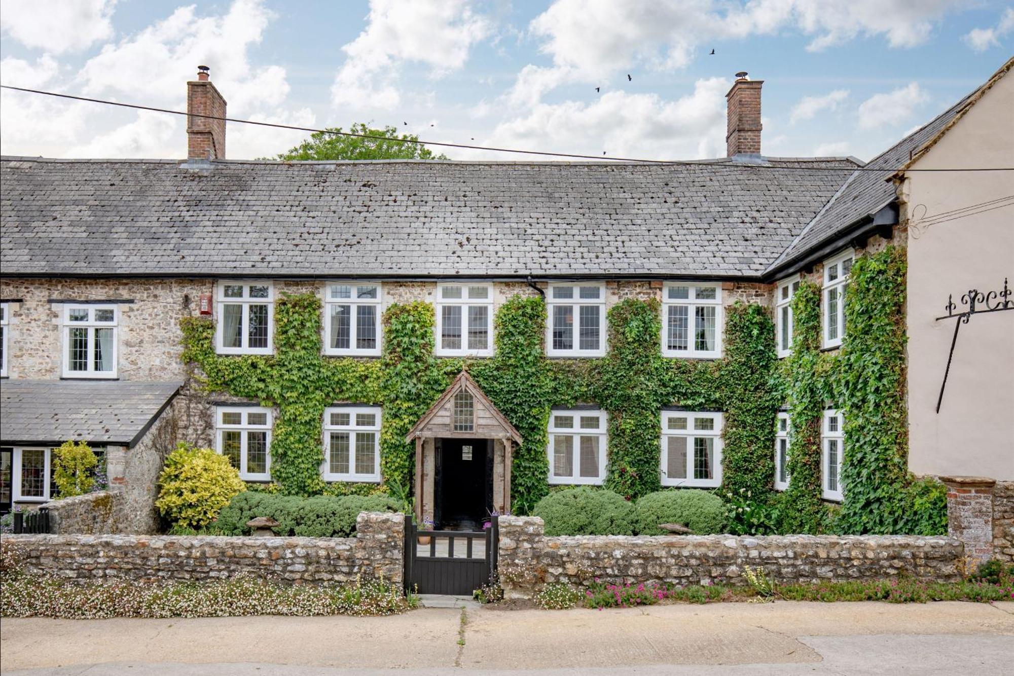 Sutton Barton Farmhouse Honiton Exterior photo